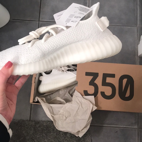 Yeezy 350 V2- Size 9- Brand New
